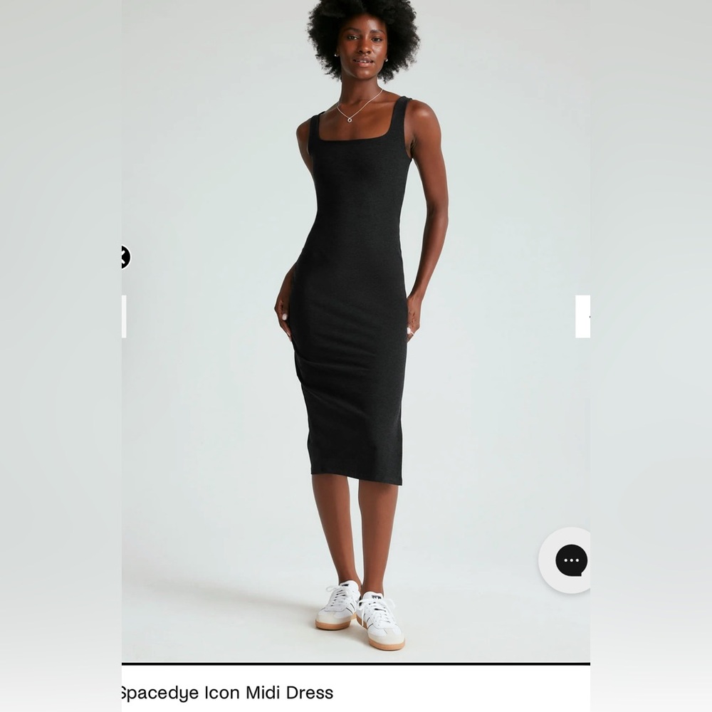 Beyond Yoga Icon Midi Dress in Core